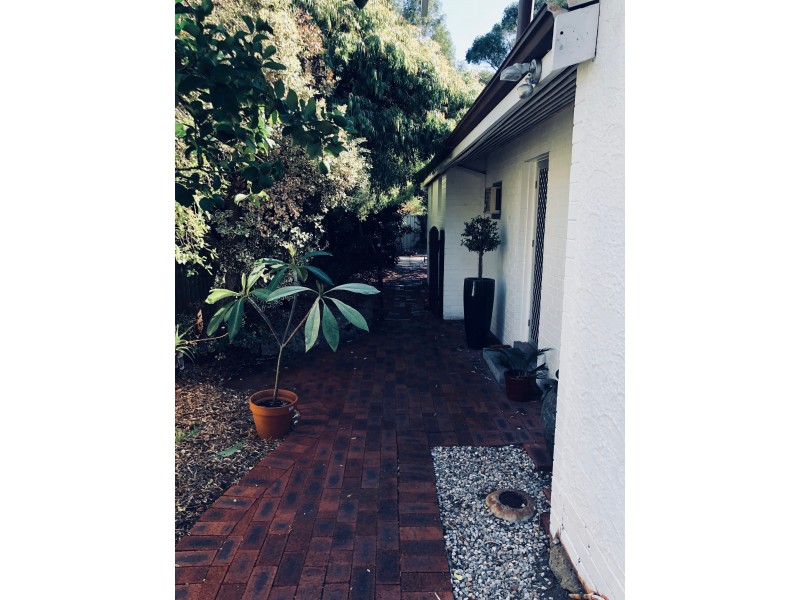 3 McCallum Crescent, Ardross WA 6153