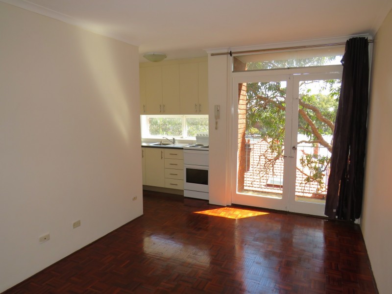 9/15 Macquarie Terrace, Balmain NSW 2041
