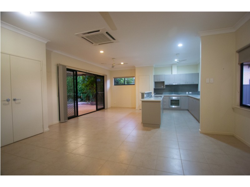 14 Flannelbush Turn, Nickol WA 6714