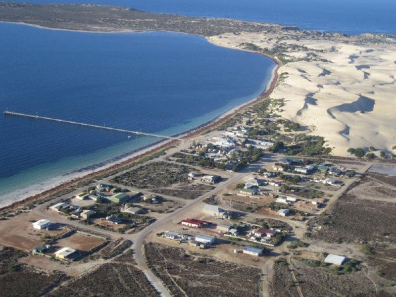 71 The Esplanade, Fowlers Bay SA 5690