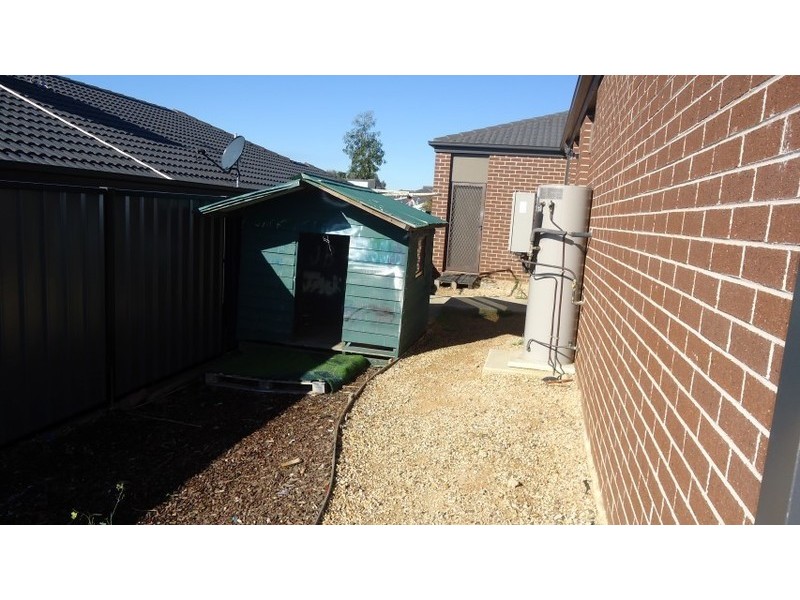 22 Muir Way, Mernda VIC 3754