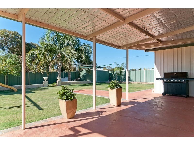 26 Togo Street, Cunderdin WA 6407