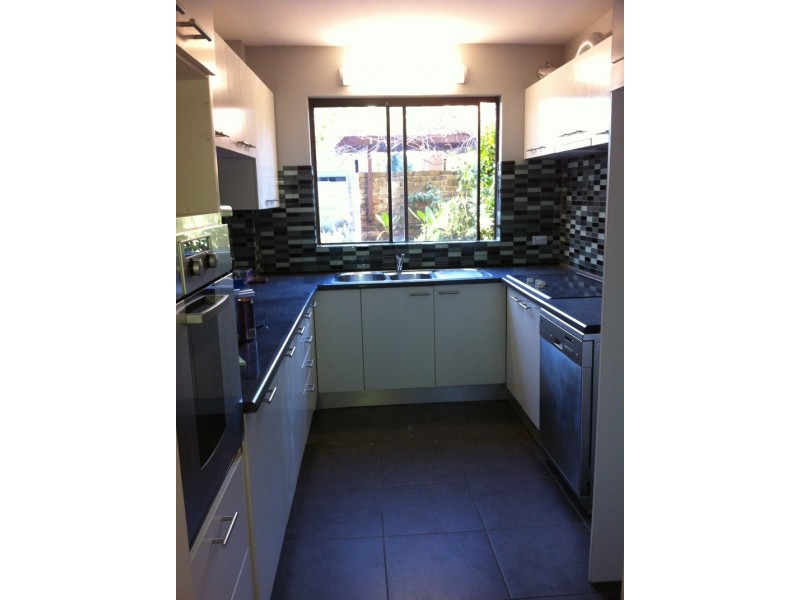 80 Crown Road, Queenscliff NSW 2096