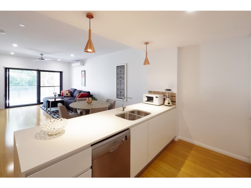 4/1 Livingstone Street, Yeerongpilly QLD 4105