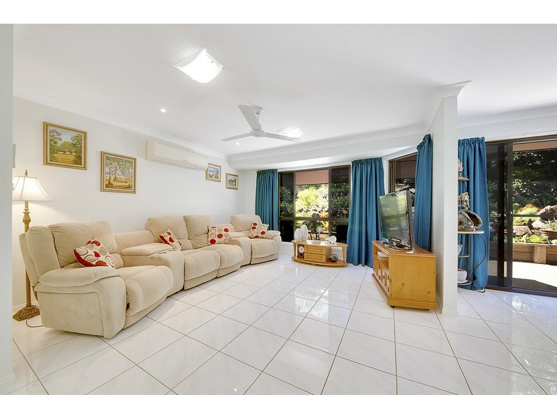 37 Carbeen Drive, Taranganba QLD 4703