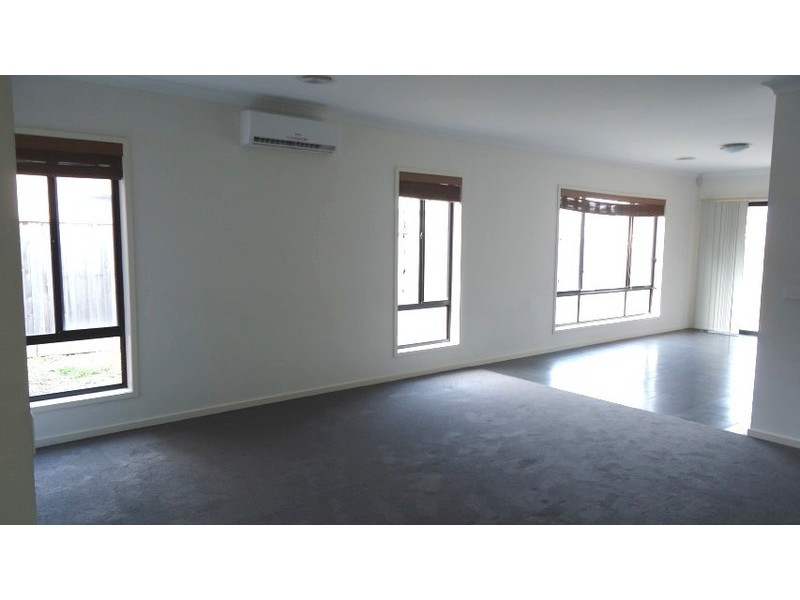 2 Stannifer Street, Tarneit VIC 3029