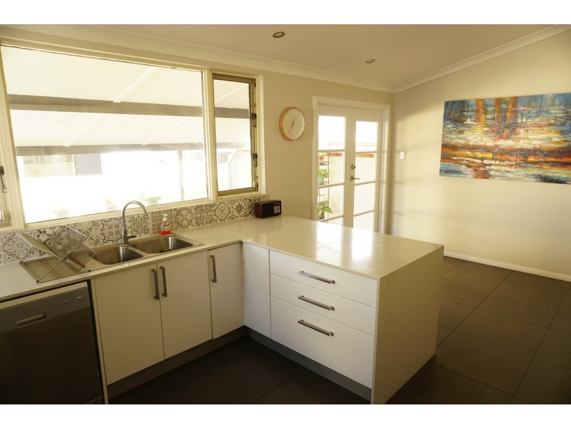 12 Slade Street, Bayswater WA 6053