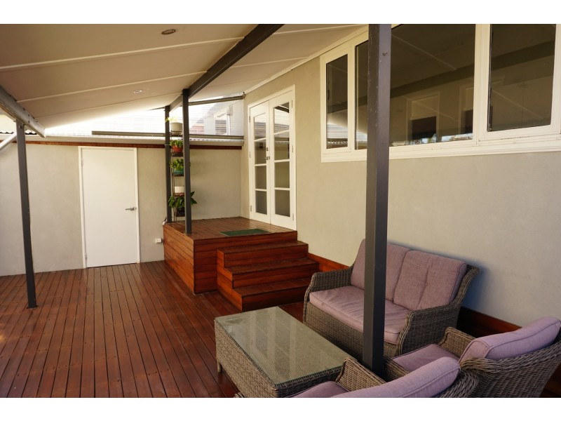 12 Slade Street, Bayswater WA 6053