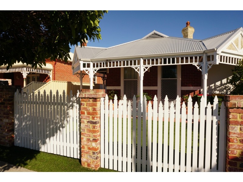 12 Slade Street, Bayswater WA 6053