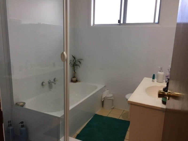 10 Westbrook Parade, Gorokan NSW 2263