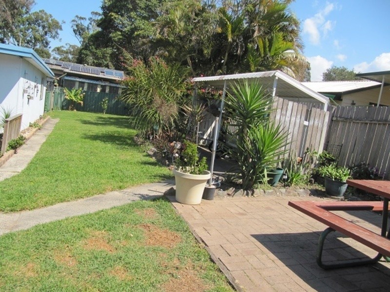 10 Westbrook Parade, Gorokan NSW 2263