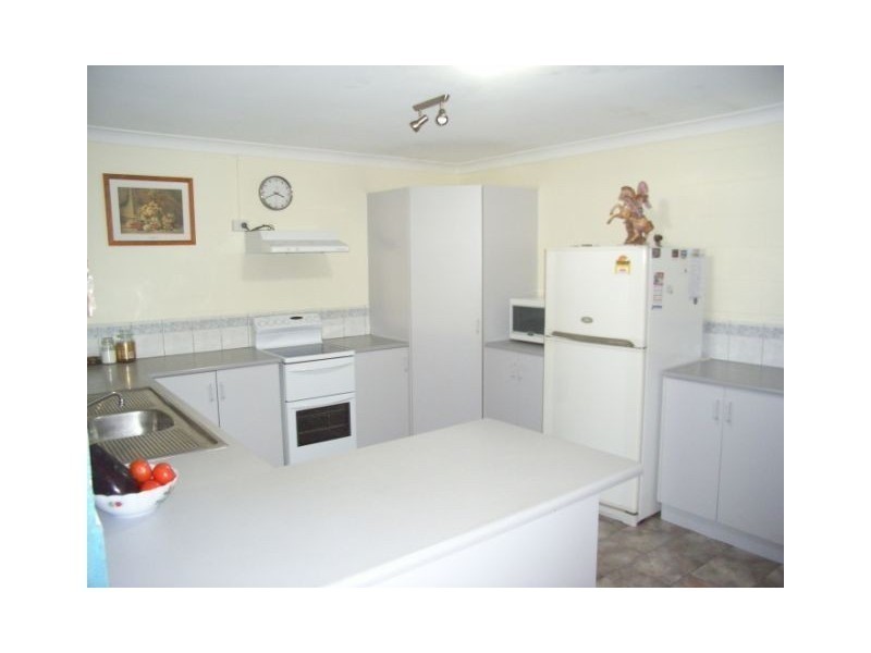 12 Trigla Court, Andergrove QLD 4740