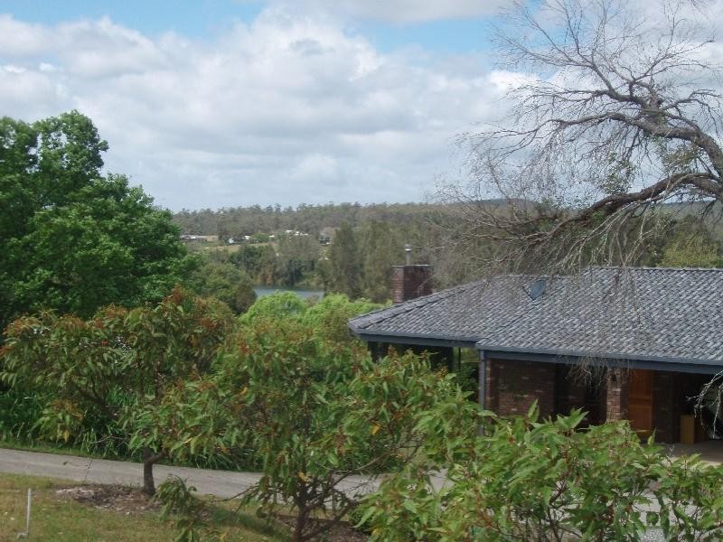 8 Winter Street, Tinonee NSW 2430