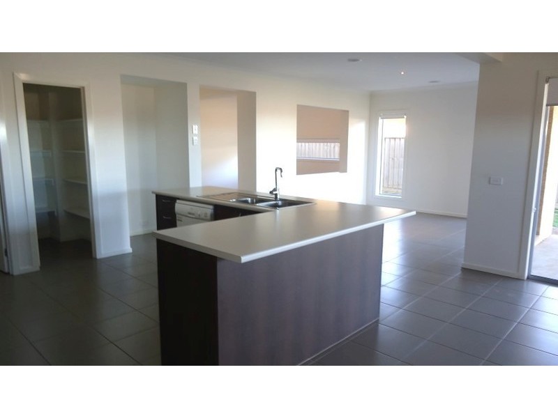 137 Beachview Parade, Point Cook VIC 3030