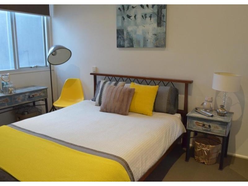 3 Kudlyo Close, New Port SA 5015