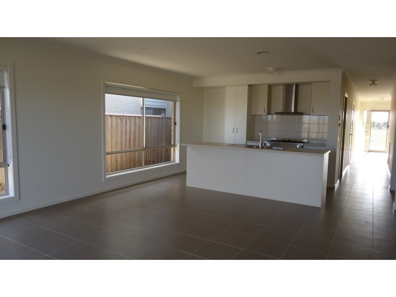 145 Beachview Parade, Point Cook VIC 3030