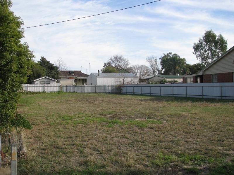 16 Veale Street, Ashmont NSW 2650