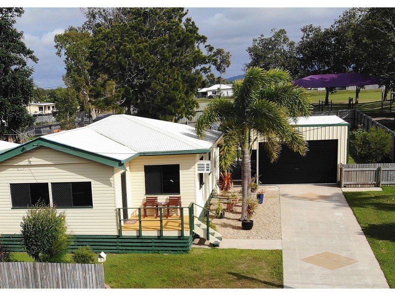 3 Banksia Avenue, Andergrove QLD 4740