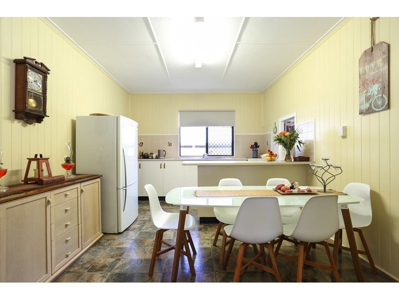 3 Banksia Avenue, Andergrove QLD 4740