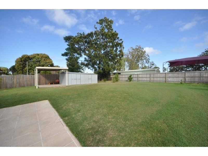 3 Banksia Avenue, Andergrove QLD 4740
