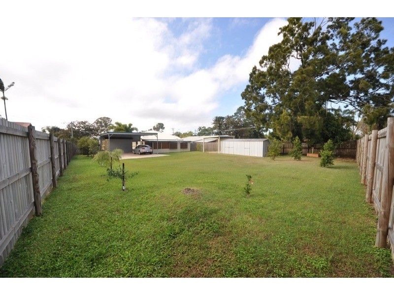 3 Banksia Avenue, Andergrove QLD 4740