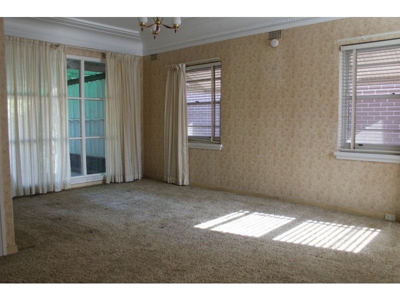 15 Henderson Street, Denistone East NSW 2112