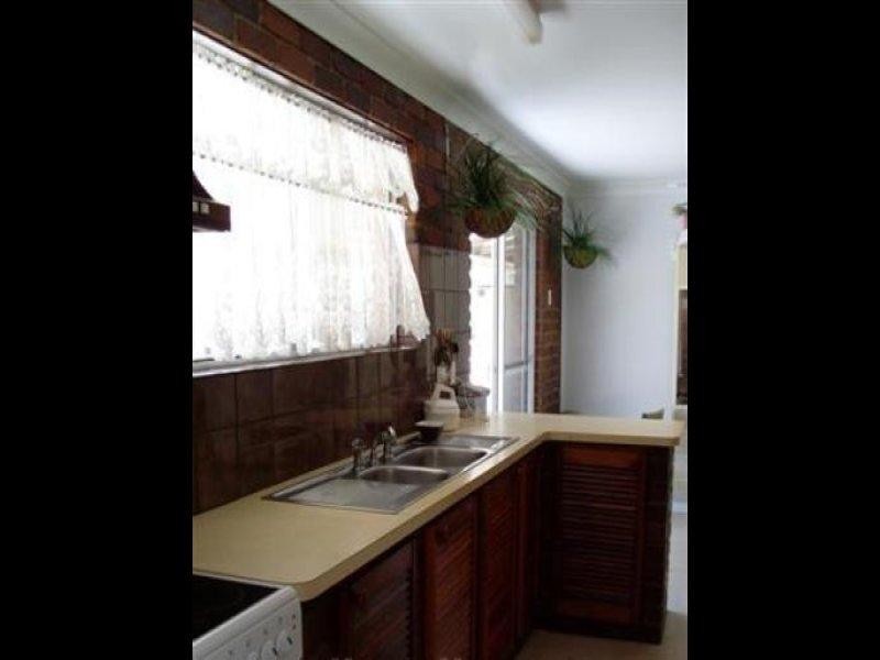 184 Carbeen Crest, Nanango QLD 4615