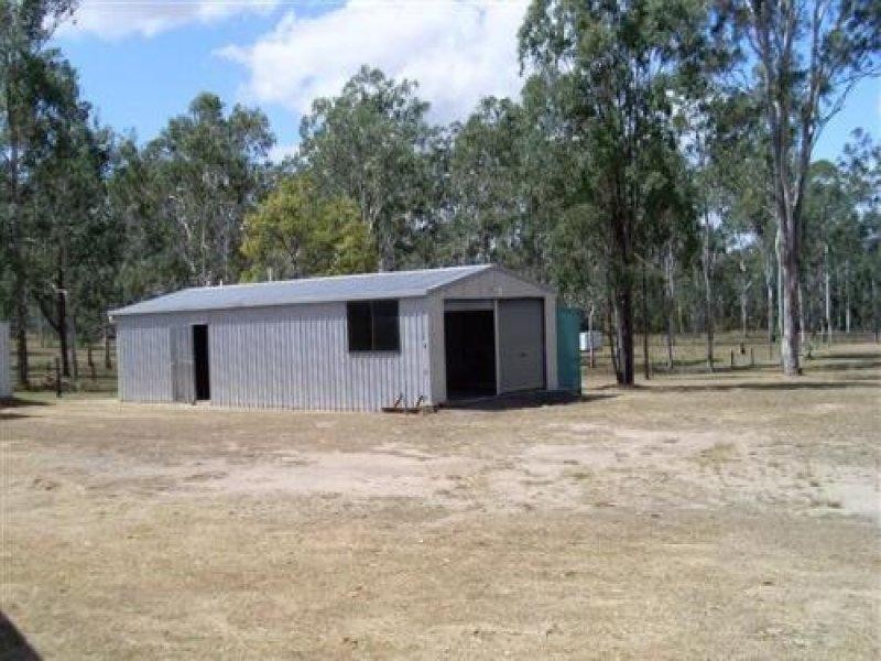 184 Carbeen Crest, Nanango QLD 4615
