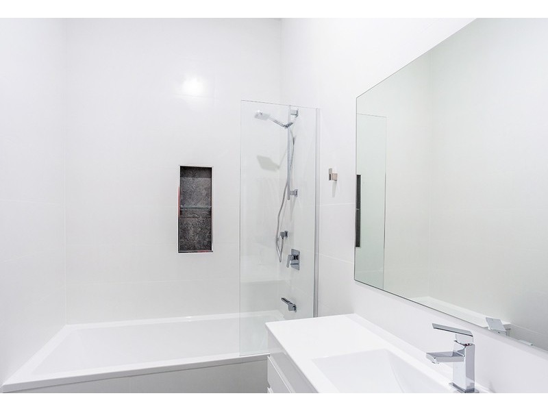 9 Sunset Boulevard, Soldiers Point NSW 2317
