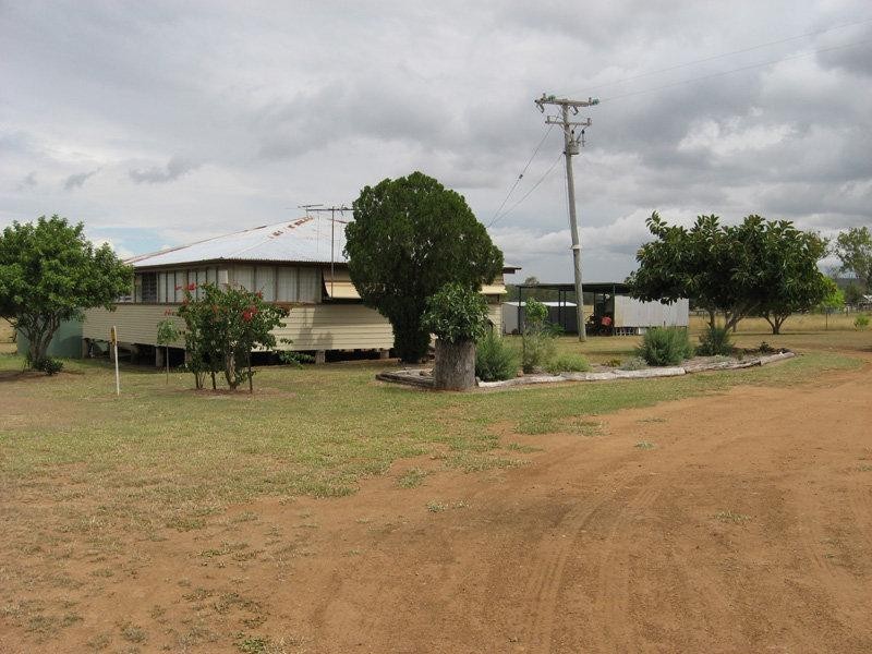 2440 Leichhardt Highway, Dululu QLD 4702