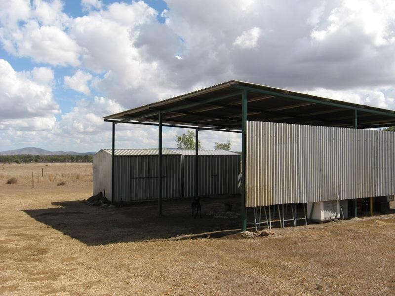 2440 Leichhardt Highway, Dululu QLD 4702