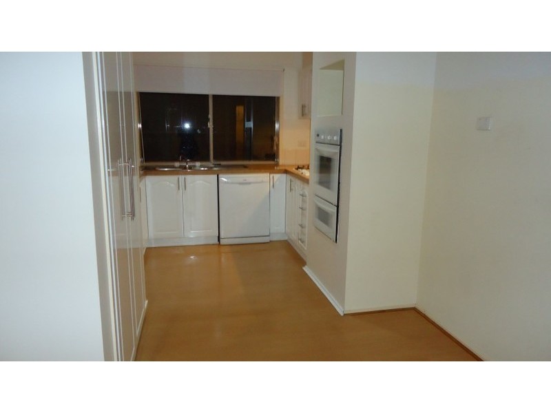 74 Wilmington Avenue, Hoppers Crossing VIC 3029