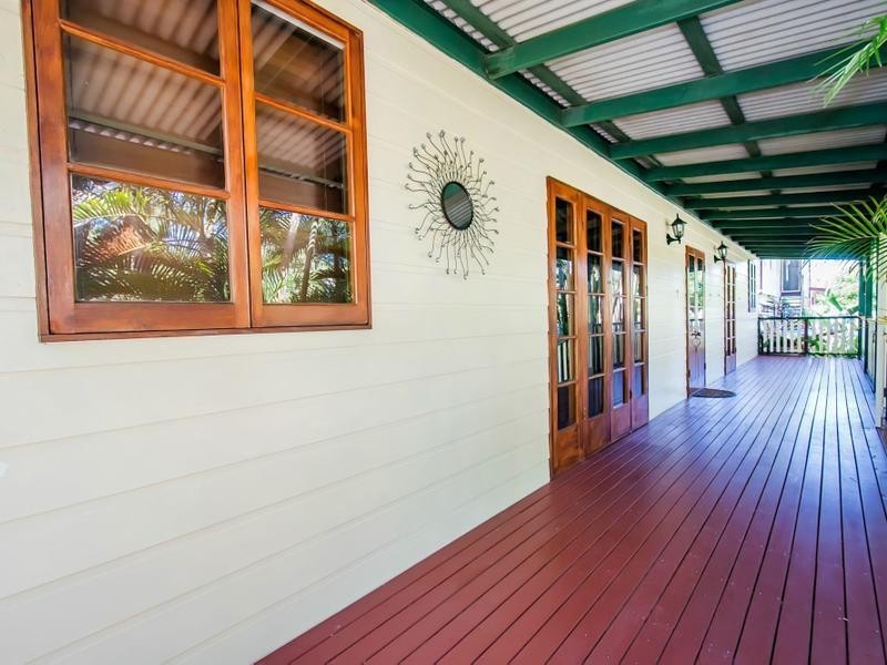 8 Quail Street, Slade Point QLD 4740