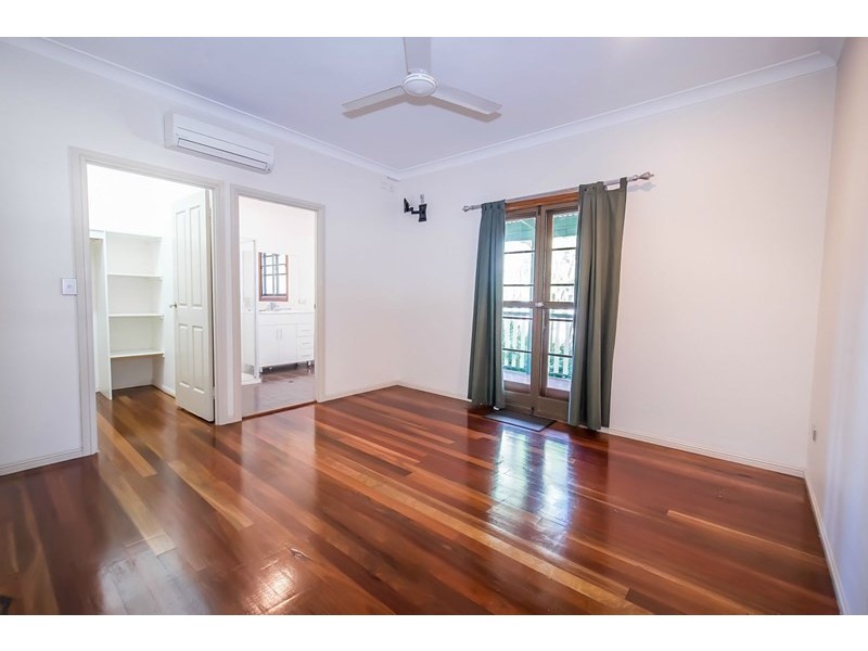 8 Quail Street, Slade Point QLD 4740