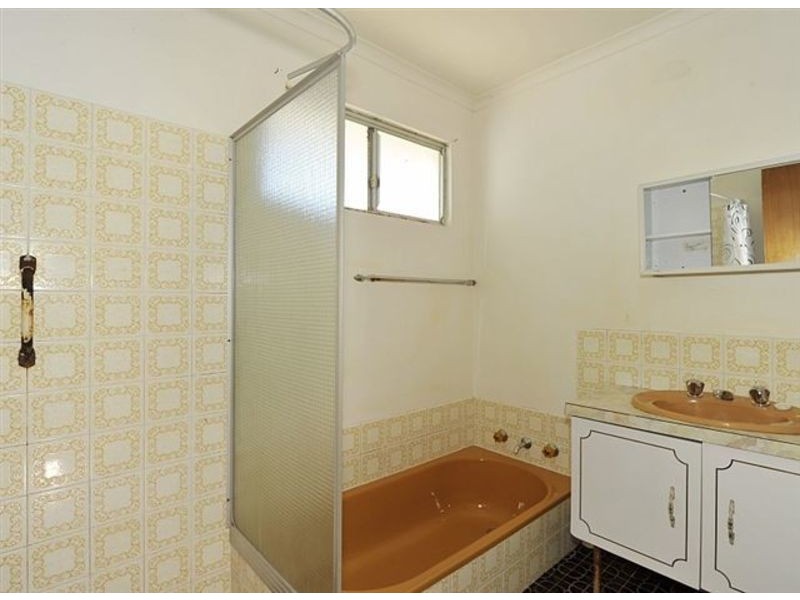 34 Dower Street, Mandurah WA 6210