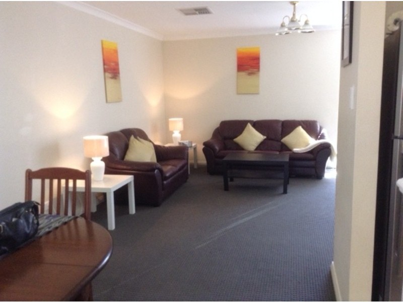 4/201 Glen Iris Drive, Jandakot WA 6164