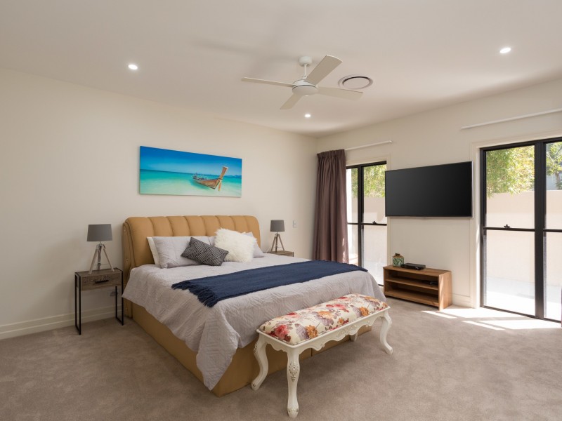 25 Mandolin Avenue, Helensvale QLD 4212