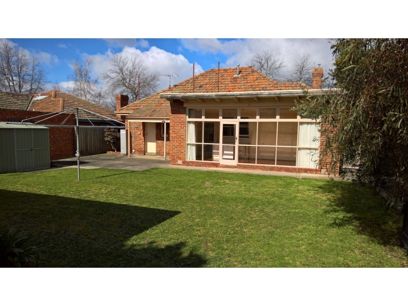 21 Bath Road, Glen Iris VIC 3146