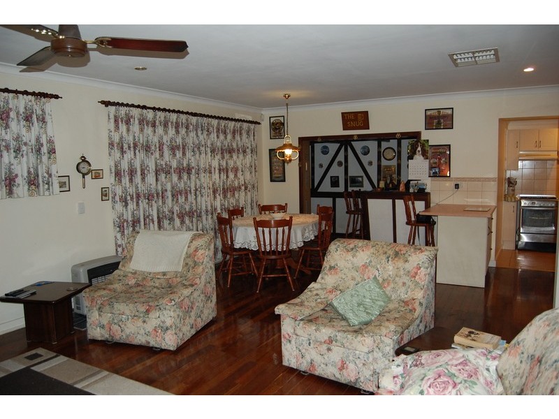 4 Cowie Place, Dianella WA 6059