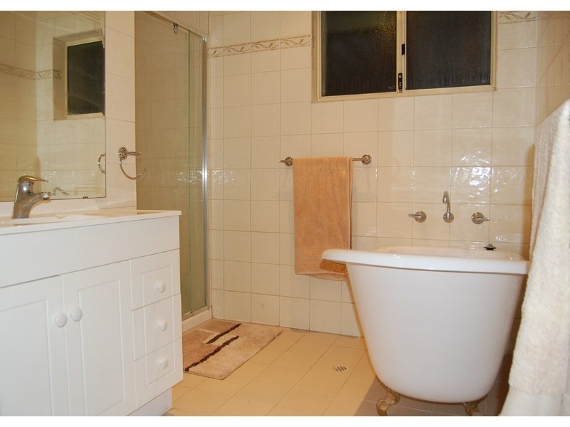 4 Cowie Place, Dianella WA 6059