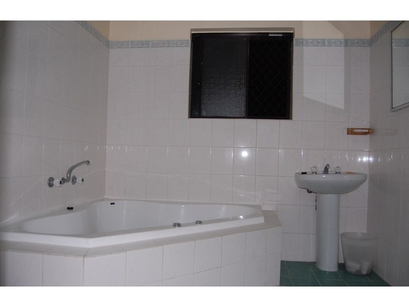 4 Cowie Place, Dianella WA 6059