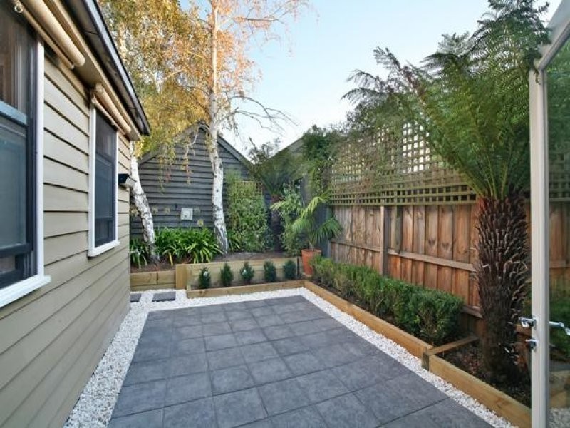 4 St Georges Road, Armadale VIC 3143