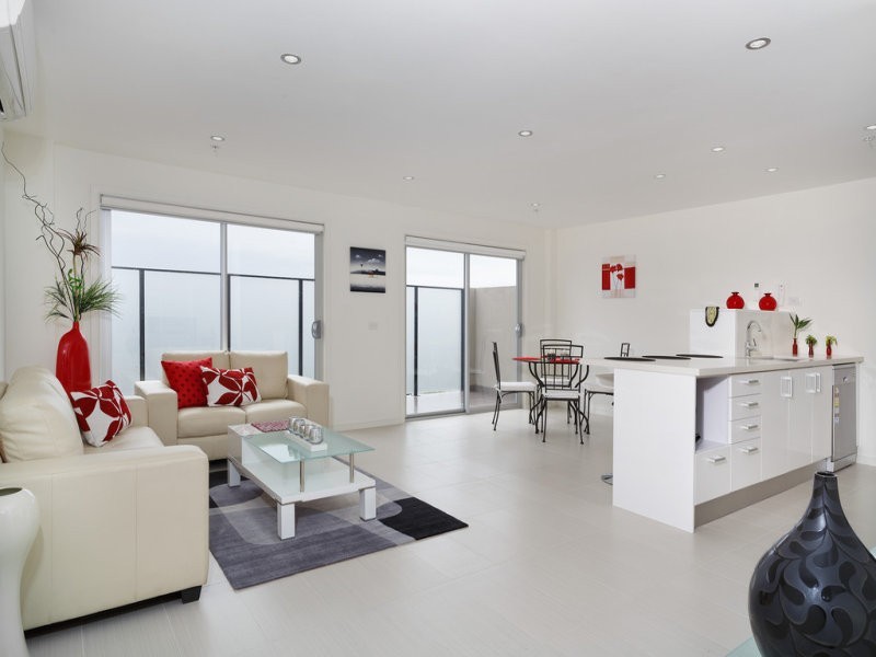 302/437 North Road, Ormond VIC 3204