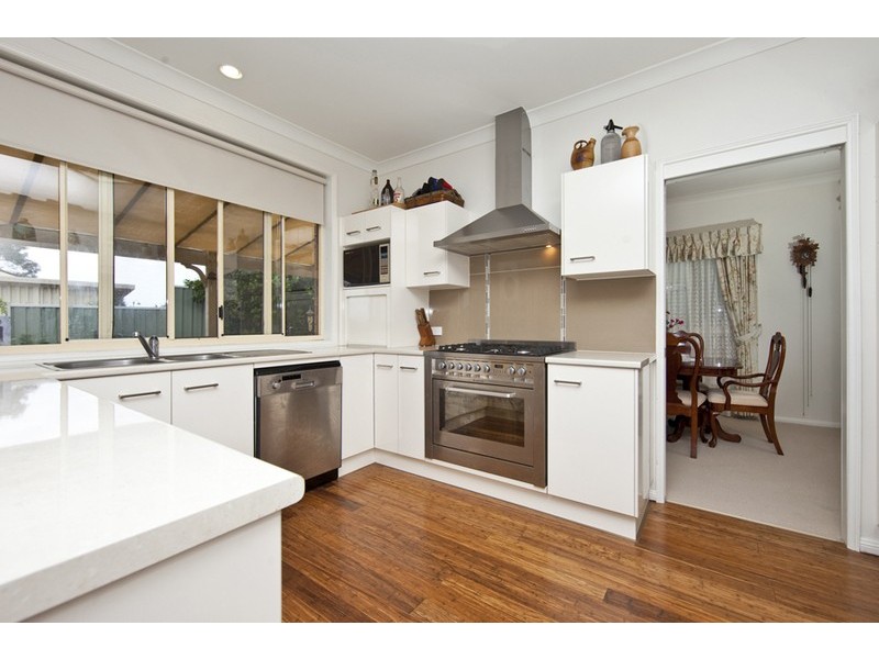 15 Sovereign Close, Floraville NSW 2280