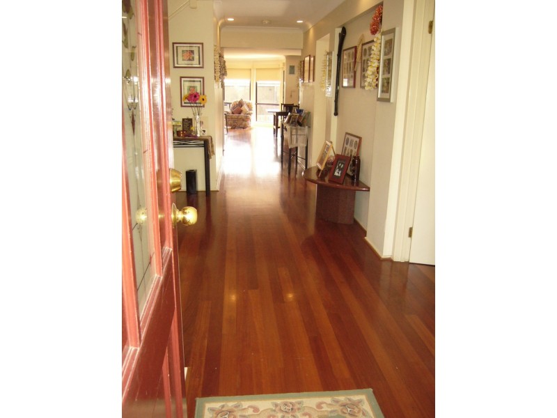 27 Courallie Ave, Homebush West NSW 2140