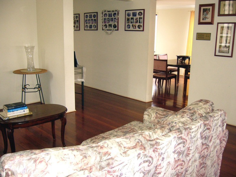 27 Courallie Ave, Homebush West NSW 2140