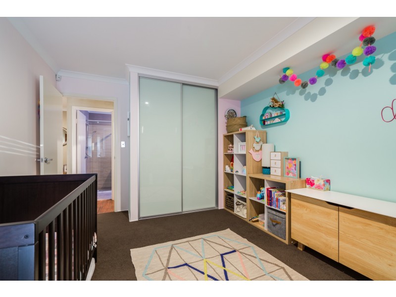 130 Rossiter Avenue, Piara Waters WA 6112