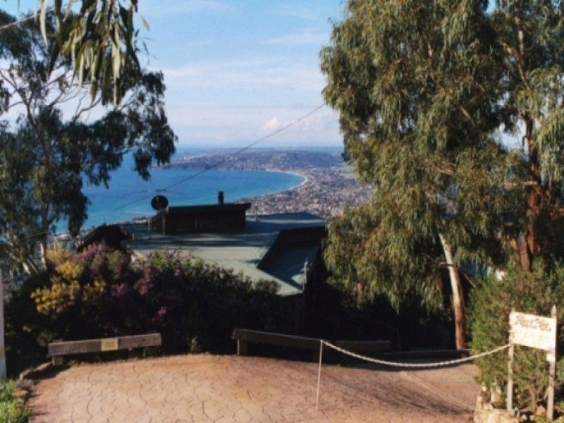 18 Nestle Court, Arthurs Seat VIC 3936