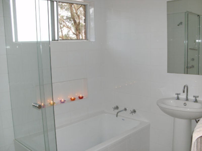 22 Maranoa St, Wyoming NSW 2250