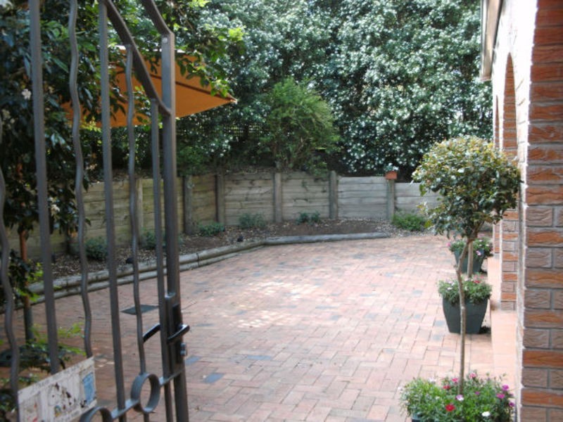 22 Maranoa St, Wyoming NSW 2250